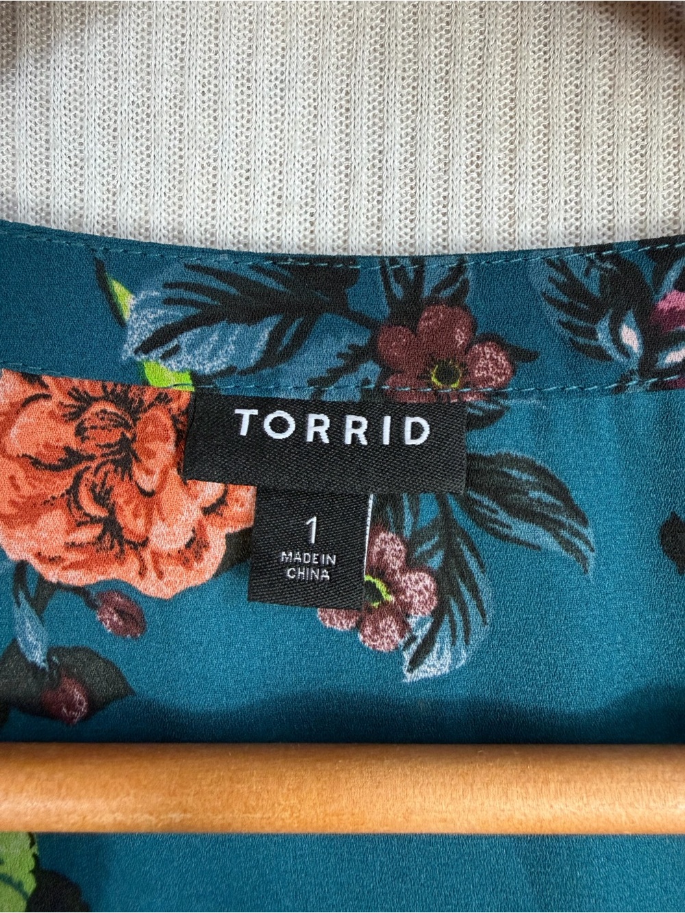 Torrid Peplum 1X Georgette Button-Front Tie-Front Blouse Floral Top Plus Size - Picture 7 of 10